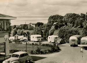 1952/53 Ausbau des Campingplatzes Niederrad.